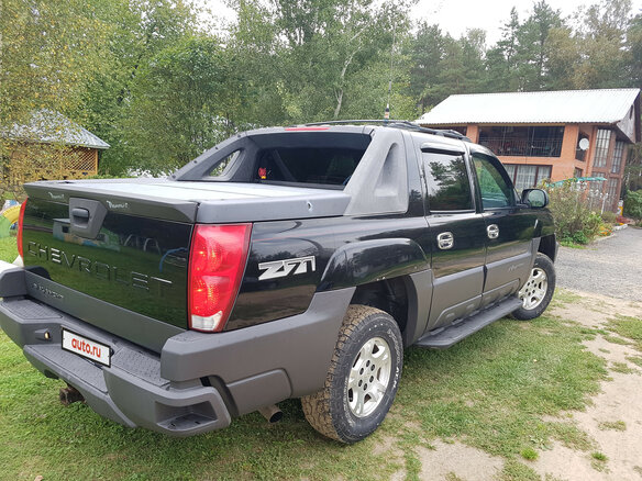 2003 Chevrolet Avalanche I, чёрный - вид 2