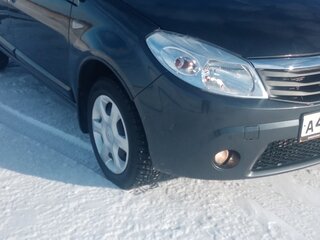 2010 Renault Sandero I, серый, 700000 рублей, вид 2