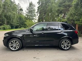 2017 BMW X5 30d III (F15), чёрный, 3500000 рублей, вид 4
