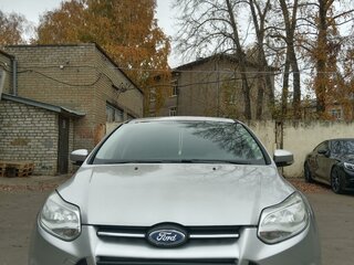 2013 Ford Focus III, серебристый, 850000 рублей, вид 3