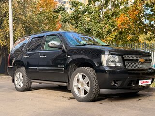 2013 Chevrolet Tahoe 6AT III, чёрный, 2700000 рублей, вид 3
