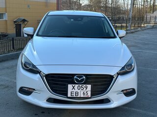 2016 Mazda Axela III Рестайлинг, белый, 1400000 рублей, вид 2