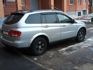 2012 SsangYong Kyron 6-speed I Рестайлинг, серебристый, 950000 рублей, вид 2