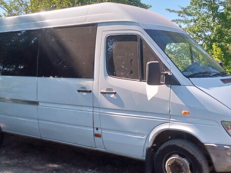 1997 Mercedes-Benz Sprinter, белый, 1700000 рублей, вид 3