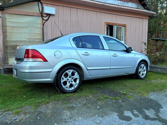 2008 Opel Astra H Рестайлинг, серый - вид 4