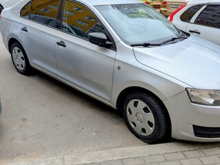 2014 Skoda Rapid I, серебристый, 850000 рублей, вид 2