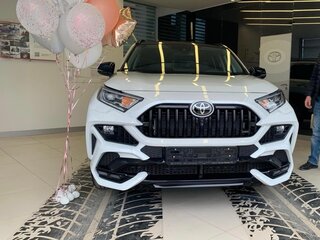 2021 Toyota RAV4 V (XA50), белый, 4150000 рублей, вид 1