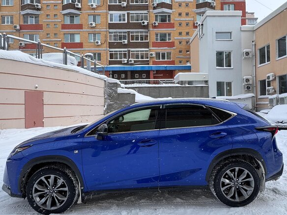 2015 Lexus NX 200t I, синий, 3850000 рублей - вид 2