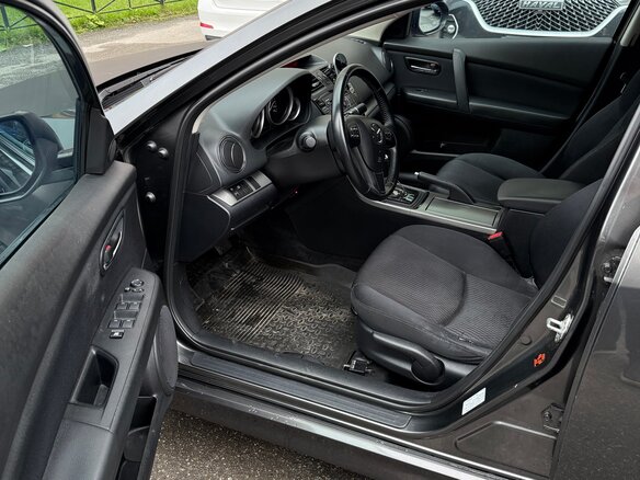 2010 Mazda 6 II (GH) Рестайлинг, серый, 950000 рублей - вид 5