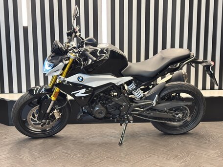 2021 BMW G 310 R, чёрный, 430000 рублей, вид 5