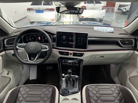 2022 Volkswagen Tayron I Рестайлинг, синий, 2650000 рублей - вид 14