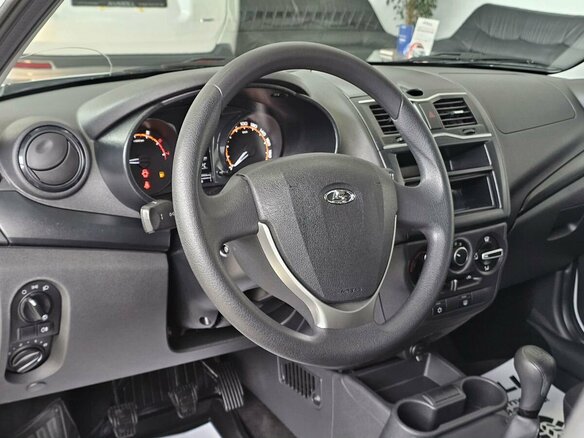 2025 Lada (ВАЗ) Granta I Рестайлинг, белый, 889000 рублей - вид 10