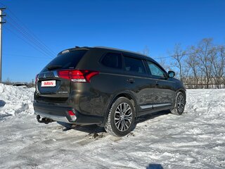 2018 Mitsubishi Outlander III Рестайлинг 2, коричневый, 2259000 рублей, вид 5