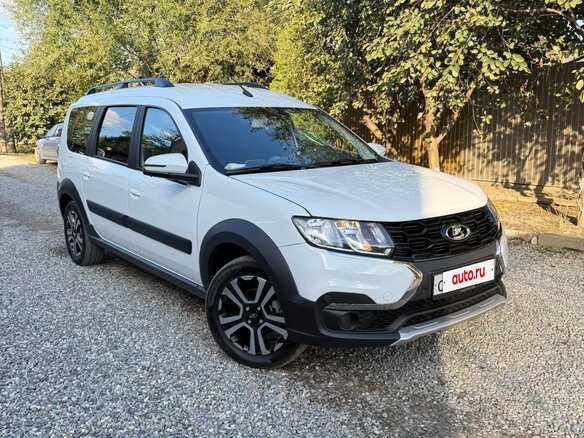 2025 Lada (ВАЗ) Largus Cross I Рестайлинг, белый, 1680000 рублей - вид 1