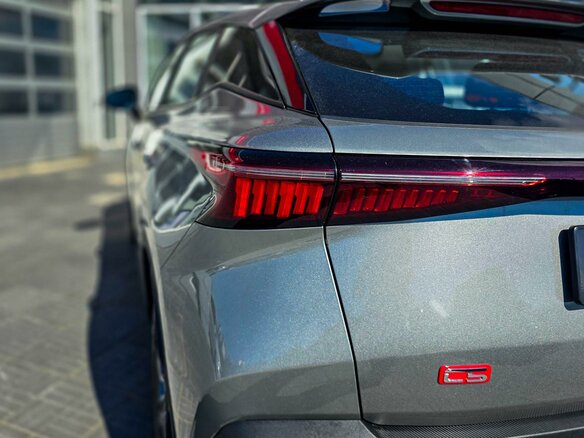 2024 Omoda C5 I Рестайлинг, серый, 1850000 рублей - вид 6