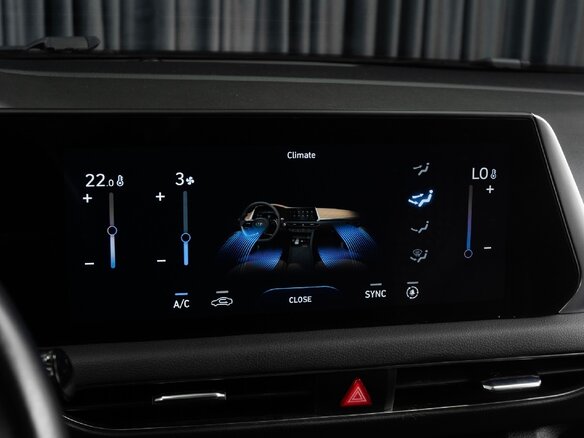 2020 Hyundai Sonata VIII (DN8), белый, 2200000 рублей - вид 11