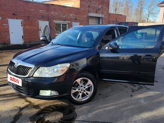 2011 Skoda Octavia II (A5) Рестайлинг, чёрный, 599999 рублей, вид 5