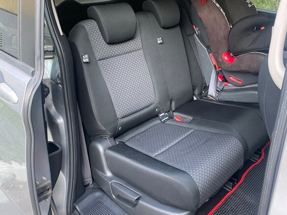 2017 Honda Freed II, серый, 1350000 рублей - вид 6