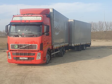 2006 Volvo FH, красный, 4700000 рублей, вид 2