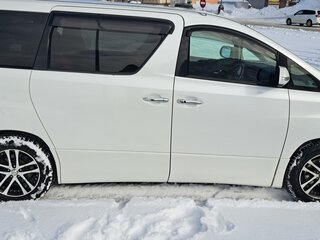 2010 Toyota Vellfire I, белый, 1950000 рублей, вид 4