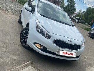 2013 Kia Ceed II, белый, 1170000 рублей, вид 3