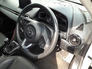 2017 Mazda CX-3 I, белый, 1600000 рублей, вид 4
