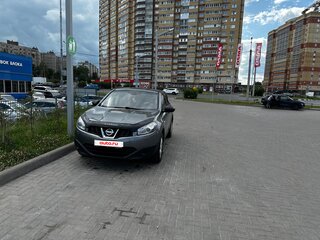 2011 Nissan Qashqai I Рестайлинг, серый, 890000 рублей, вид 3
