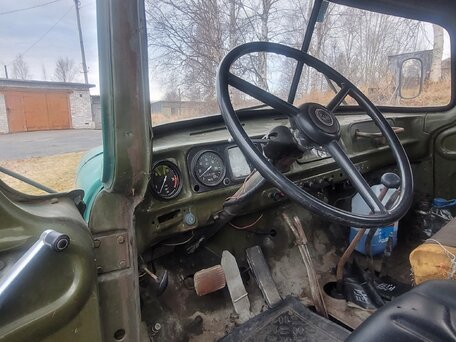 1993 ЗИЛ KO-510, зелёный, 450000 рублей, вид 3