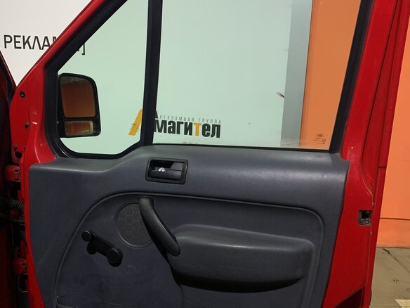 2008 Ford Transit Connect, красный - вид 12