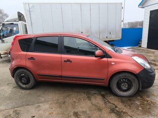 2006 Nissan Note I, красный, 500000 рублей, вид 2