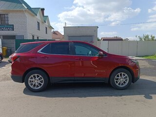 2022 Chevrolet Equinox III Рестайлинг, красный, 2390000 рублей, вид 2