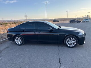 2016 BMW 5 серии 520d VI (F10/F11/F07) Рестайлинг, чёрный, 1720000 рублей, вид 4