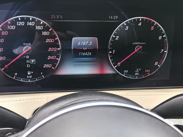 2017 Mercedes-Benz S-Класс 560 VI (W222, C217) Рестайлинг, чёрный, 4350000 рублей - вид 5