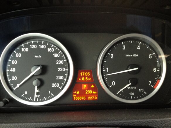 2009 BMW X6 50i 6-speed I (E71), чёрный - вид 2