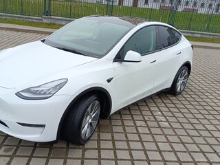 2021 Tesla Model Y Long Range I, белый, 3600000 рублей, вид 3