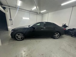 2019 Mercedes-Benz E-Класс 200 V (W213, S213, C238), чёрный, 3850000 рублей, вид 4
