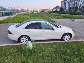 2001 Mercedes-Benz C-Класс 320 II (W203), золотистый, 450000 рублей, вид 2