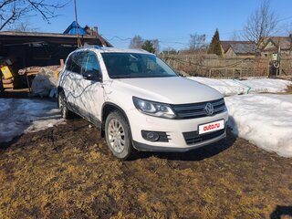 2013 Volkswagen Tiguan I Рестайлинг, белый, 1600000 рублей, вид 2