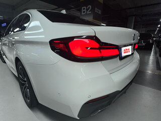 2022 BMW 5 серии 520i VII (G30/G31/G38) Рестайлинг, белый, 5220000 рублей, вид 4