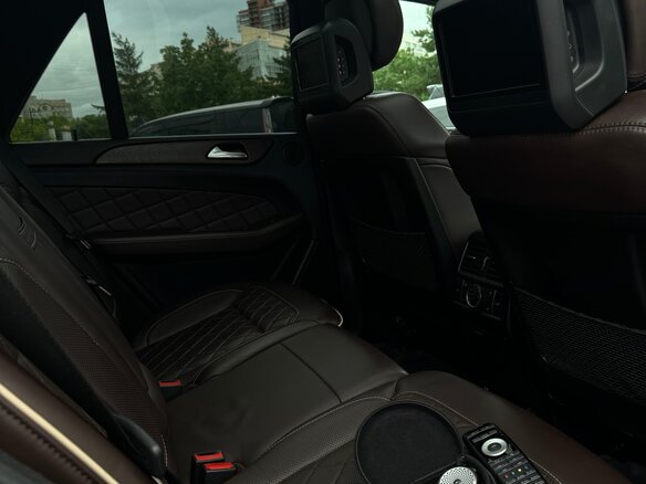 2013 Mercedes-Benz M-Класс 550 III (W166), чёрный, 3500000 рублей - вид 13