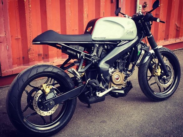 2015 Bajaj Pulsar NS 200, серый - вид 1