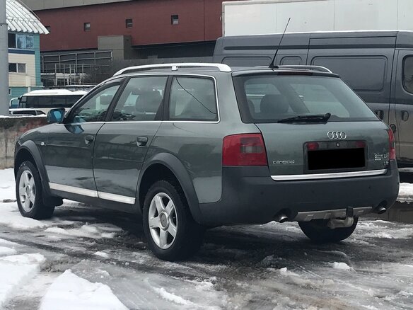 2001 Audi A6 allroad I (C5), зелёный - вид 3