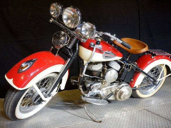 1942 Harley-Davidson WL, красный