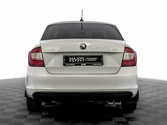 2019 Skoda Rapid I Рестайлинг, белый, 1235000 рублей - вид 5