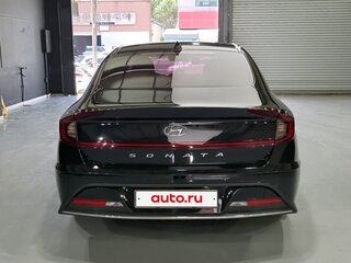 2022 Hyundai Sonata VIII (DN8), чёрный, 2400000 рублей, вид 4