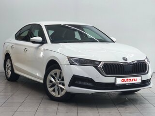 2021 Skoda Octavia IV (A8), белый, 2370000 рублей, вид 3