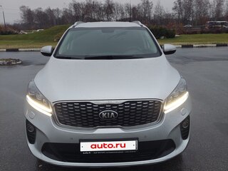 2019 Kia Sorento III Prime Рестайлинг, серебристый, 2600000 рублей, вид 2