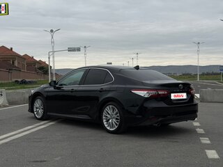 2018 Toyota Camry VIII (XV70), чёрный, 2280000 рублей, вид 5