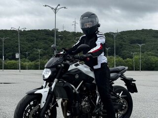 2015 Yamaha MT-07 (FZ-07), белый, 630000 рублей, вид 1