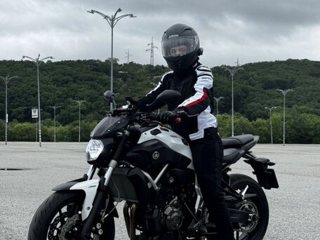2015 Yamaha MT-07 (FZ-07), белый, 630000 рублей, вид 1